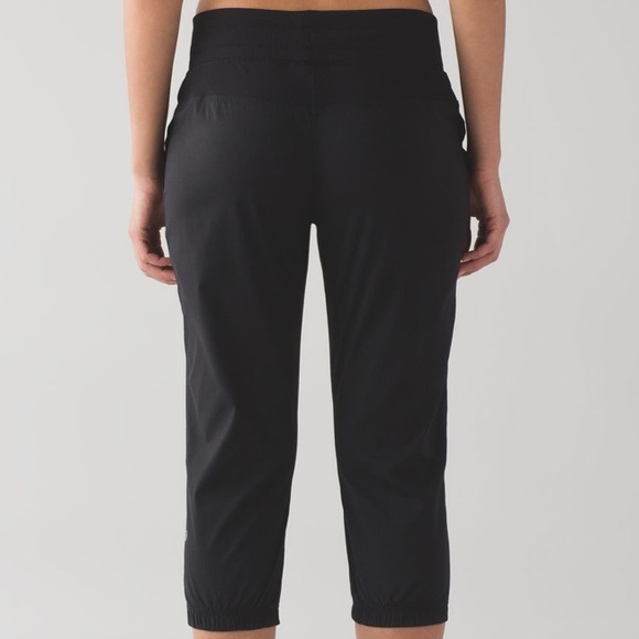 Lululemon Dance Studio Crop - Picture 12 of 13